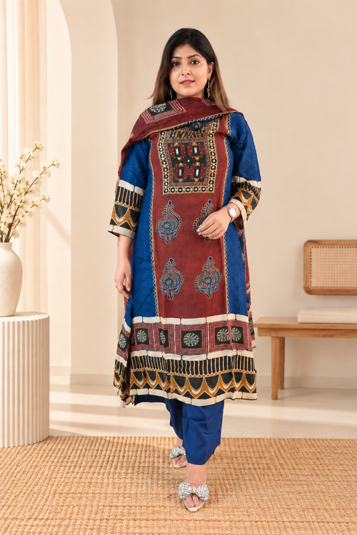 Crepe A-Line Suit
